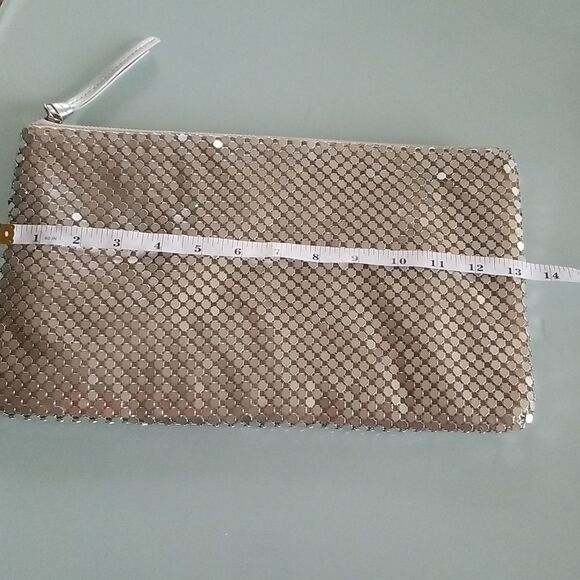 Parfois silver metallic clutch - Picture 2 of 4